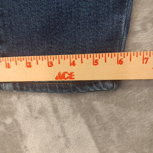 Judy Blue Sz 13/31 Distressed Jeans Boyfriend Fit Ripped Denim Dark Wash Womens - Picture 11 of 11